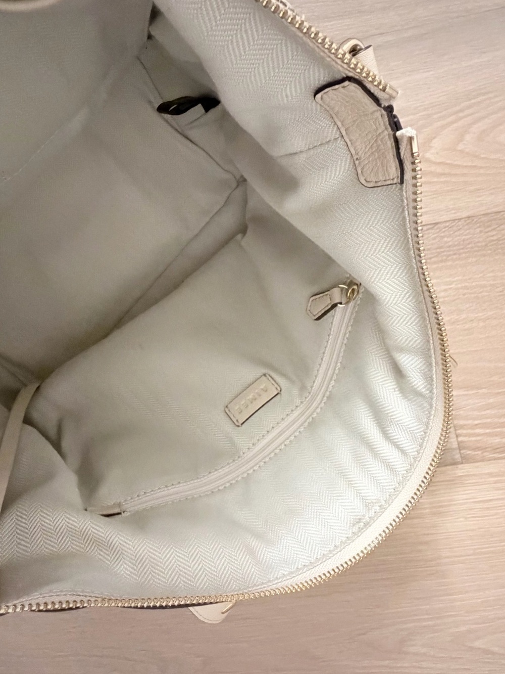 Aimee Jagger tote Leather Stud-Trim Tote Bag - Picture 7 of 11
